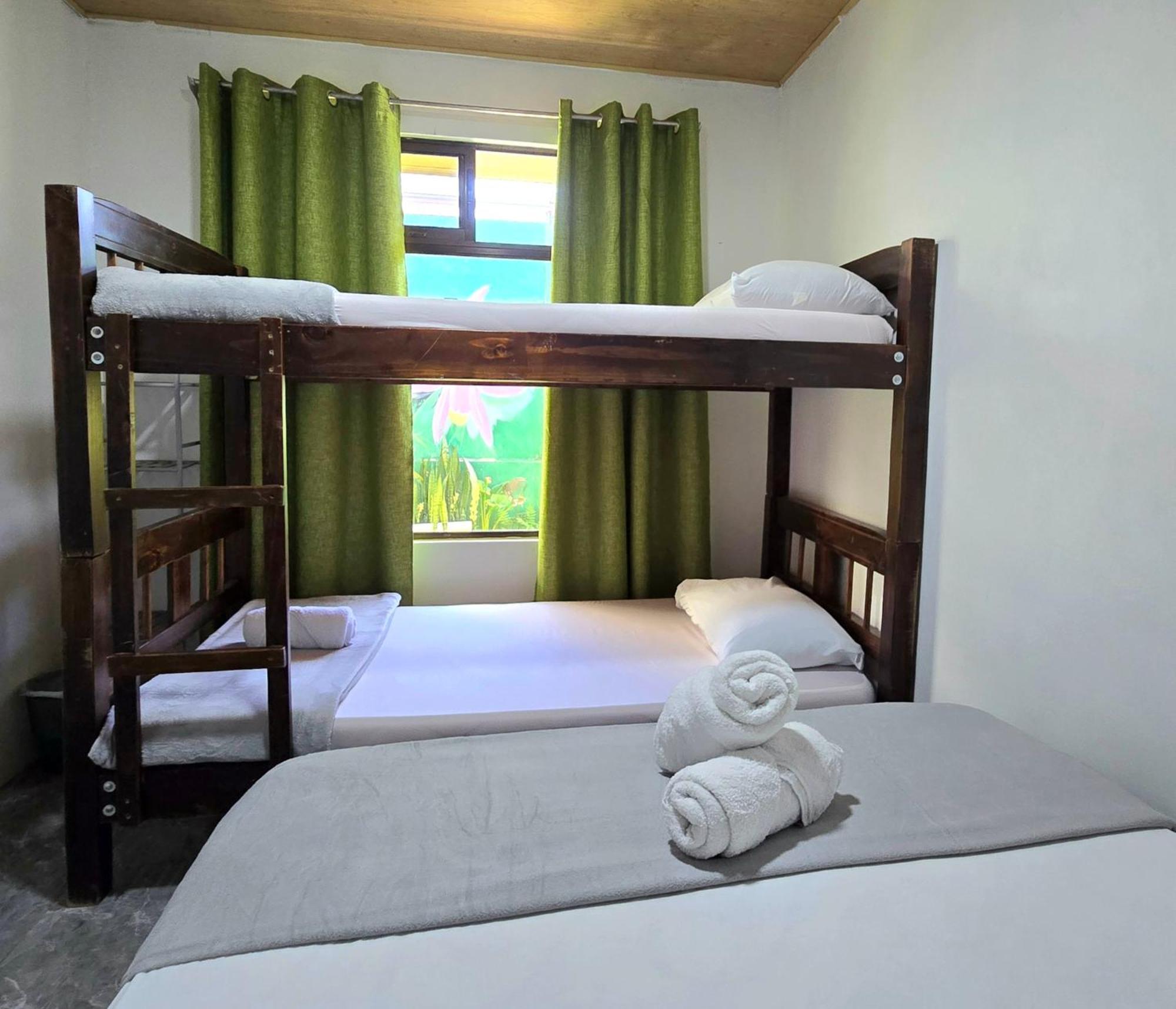 Hostel Cattleya - Monteverde, Costa Rica Екстериор снимка